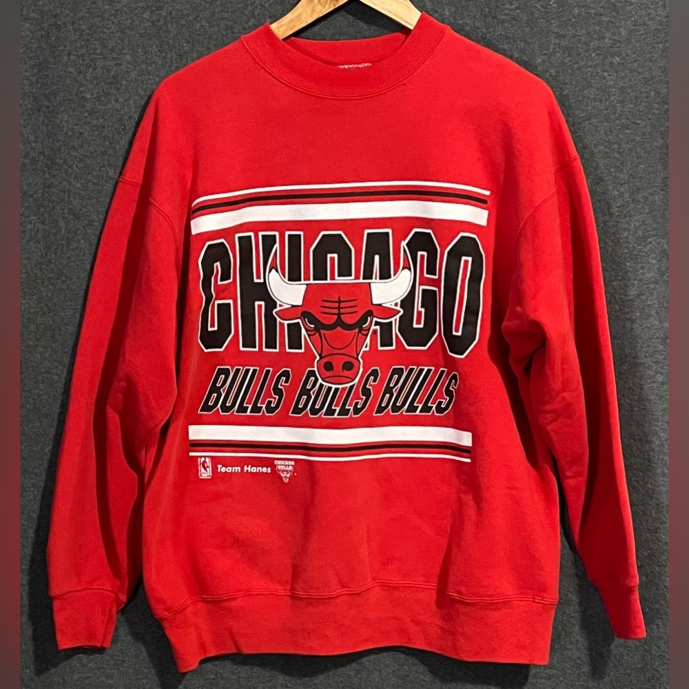 Vintage 90’s Hanes Activewear Chicago Bulls Sweatshirt Large